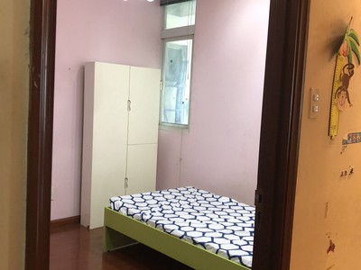 Chính chủ cần bán căn hộ chung cư  86 Tản Đà, Phường 11, Quận 5, diện tích 99m2, 3 phòng ngủ,  2 nhà 2
