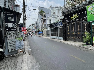 Bán nhà mt đường bàu cát, tân bình, 99m2, 4x25, 2 tầng, 4pn, chỉ 18.5 tỷ tl chính chủ. 1