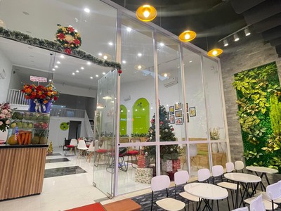 Sang nhượng mặt bằng mặt tiền đường phan đăng lưu 1
