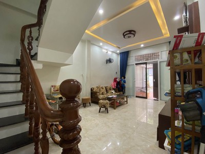 Nhà thanh khê, kiệt ô tô, ngang rộng 8m, giá chỉ 2 tỷ 2 hơn 0