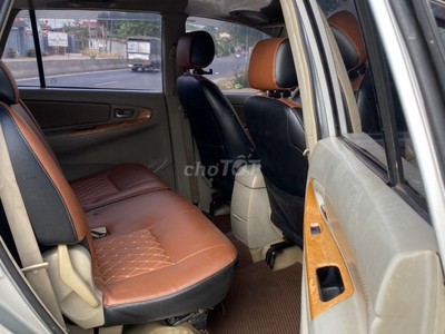 Cần bán xe toyota innova 2010g zin ở thành phố đồng xoài, bình phước 4