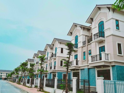 Cần tiền mở rộng kinh doanh. 1