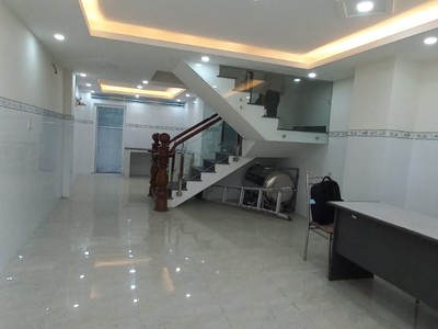 Bán nhà mặt tiền 5 Tầng nờ hậu Quận 8, Nhà mới xây, Nội thất mới tinh, mặt  bằng đang kinh doanh 2