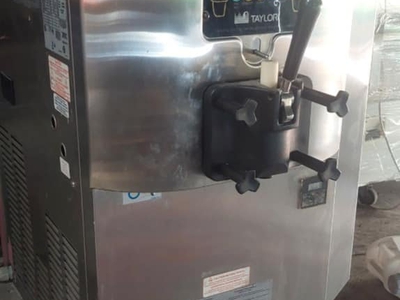 Máy làm kem tươi để bàn hiệu taylor model c706 nhập khẩu usa 0