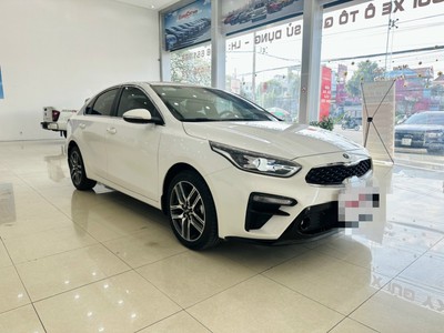 Bán Kia Cerato 2.0AT Premium 2019 màu trắng 3