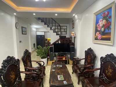 Cực phẩm    xem ngay  nhà phố hoàng mai cạnh phố ở ngay chủ tự xây chắc chắn 37m2, 4 tầng chỉ 4 tỷ 0