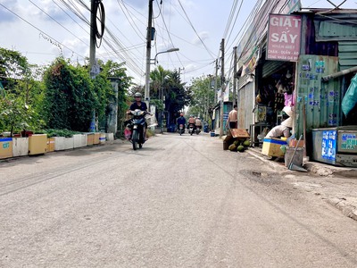Bán Gấp 200m2, gần chợ Nhật Huy, Bến Cát, Bình Dương, Đúng 1 Tỷ 696 0