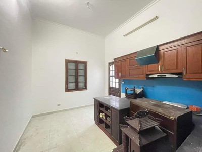 Cho thuê nhà , bồ đề, long biên 150m2   3,5 tầng   15 triệu 1