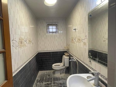 Cho thuê nhà , bồ đề, long biên 150m2   3,5 tầng   15 triệu 2