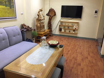 Cho thuê nhà phố đại la, 31m2 x 5 tầng ,3 ngủ, full nội thất, 12tr 0