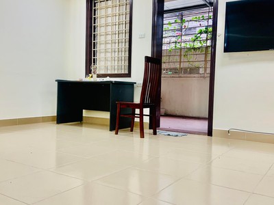 Hiếm có 102  bán nhà tt đh sư phạm hn, trần quốc hoàn, ô tô đỗ dưới, 1.75 tỷ 1