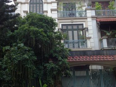 Cho thuê biệt thự phố hàm nghi, nguyễn cơ thạch, nam từ liêm 170m , 4 tầng lô góc. 1
