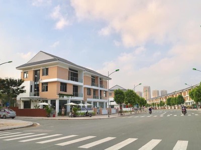 Cho thuê biệt thự dương nội hà đông, nhà hoàn thiện đẹp, làm văn phòng 0