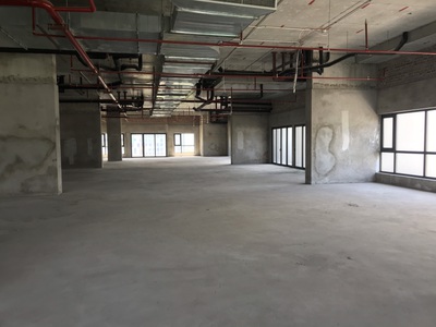 Cho thuê mặt bằng hiệu sách, thời trang, văn phòng quận cầu giấy, free ngoài giờ, treo quảng cáo 3