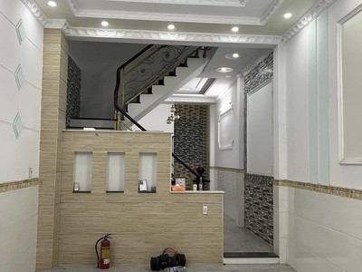 Bán nhà 3 tầng an dương vương- q8, sát quận 6, hẻm xe tải 0