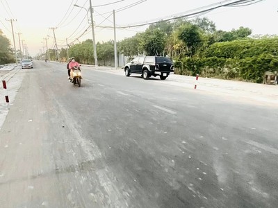 Chủ ngộp cần tiền gấp để lo việc gia đình.  bán lo đất 200m  đường nguyễn bình 2