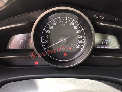Cần bán xe mazda 3 2017  phường trần phú quảng ngãi 3