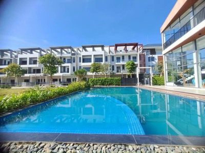 Bán Nhà phố The pearl Riverside.  Bến Lức, Long An, Sổ Sẵn 0