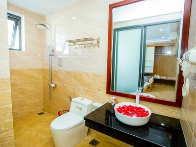 Bán khách sạn 2 mặt tiền đường Nguyễn Biểu- Nha Trang- Cách biển 100m - Giá tốt 4