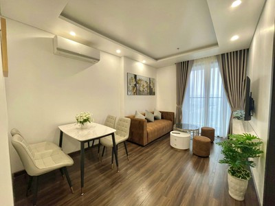 Cho thuê căn hộ Full nội thất sang chảnh   Hoàng Huy Grand Tower 2