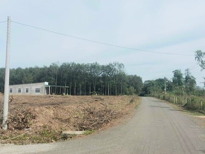 Lô đất vị trí đẹp hơn 1000m² ngay cụm công nghiệp 2