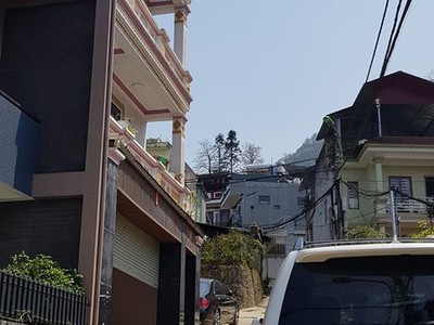 Chính chủ cần bán nhanh nhà 3 tầng 1 tum kiên cố kết cấu lên 7 tầng mới xây năm 2021 tại ngõ 347 1