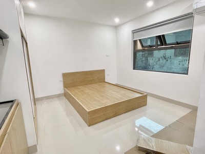 Bán tòa nhà ccmn phòng trọ cho thuê vũ tông phan 56.5m 7 tầng 12p kk thang máy giá 9,3 tỷ 2