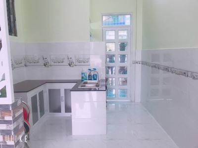 Bán nhà MT đường Ụ Cây, P10, Q8, 52m2, 1T2L sân thượng, SHR, 5,4 tỷ. 1