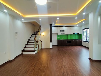 Bán Nhà Hồng Tiến, Bồ Đề, 50m2, Phân Lô, Kinh Doanh, Ô Tô Thông, Nhỉnh 6 Tỷ 1