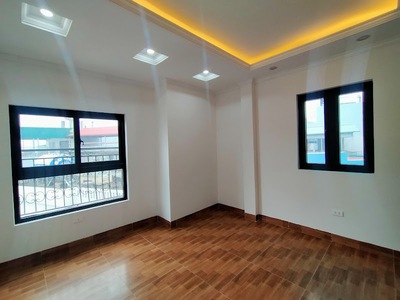 Bán Nhà Hồng Tiến, Bồ Đề, 50m2, Phân Lô, Kinh Doanh, Ô Tô Thông, Nhỉnh 6 Tỷ 2
