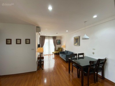Chuyển công tác cần bán căn pac2 tây hồ view sông hông rất đẹp 0