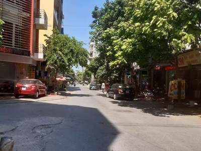 Bán nhà khu đấu giá ngô thì nhậm 48m mặt tiền 4m 6.8 tỷ có thương lượng. 1