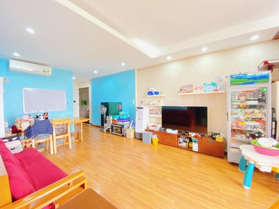 Bán căn hộ chung cư homecity 177 trung kính, tòa v4 lô góc, 3 ngủ, full nội thất, nhà thoáng mát 2