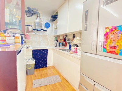 Bán căn hộ chung cư homecity 177 trung kính, tòa v4 lô góc, 3 ngủ, full nội thất, nhà thoáng mát 3