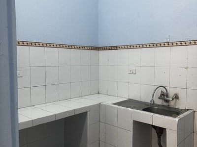 Chính chủ cho thuê nhà tại địa chỉ: số nhà 18 ngõ 24 phố nguyễn phúc lai 2