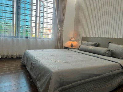 Bán nhà đẹp 3 tầng mới thiết kế hiện đại, view đẹp thuộc đường Đặng Quốc Chinh- phường Lê Thanh Nghị 7