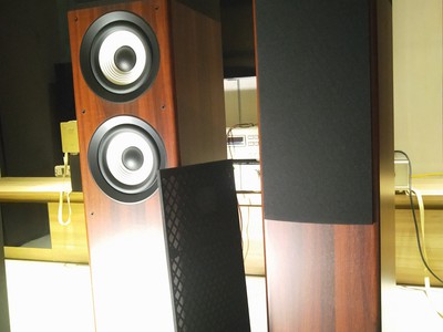 Loa cây nghe nhạc cực chất Jbl stage a180 tô điểm không gian sống 0