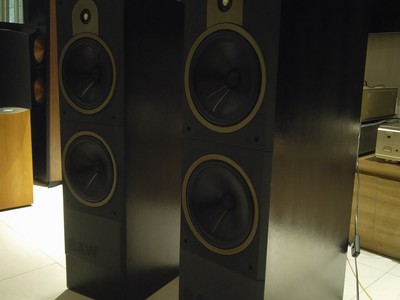 Loa cây nghe nhạc B W DM630 Black sang chảnh 7