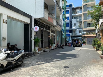 Bán gấp mtkd cực kì tiềm năng hồ văn huê, phường 9, phú nhuận - dt: 5.4m x 29m - 9 tầng - 59.8 tỷ - 0