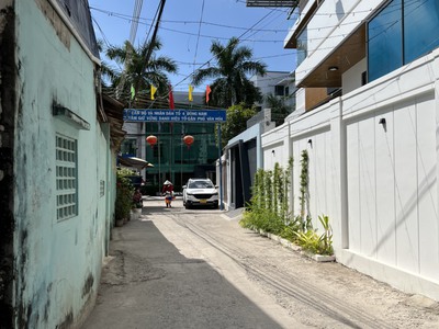 Nhà tp biển nha trang 3,9 tỷ phường vĩnh hải  cách biển vài bước 2