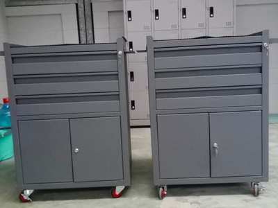 Tủ dụng cụ 2 ngăn 2 cánh 0
