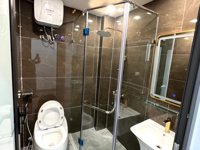 Bán nhà lô góc 5 tầng phố nguyễn trãi 46m gần ngã tư sở royal city tngõ thông kinh doanh ô tô đỗ 4