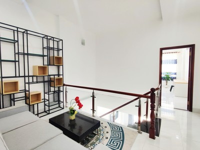 Nhà hiện đại ngay trung tâm tpct - p. an khánh 0