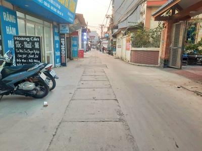 Bán cắt lỗ phố bầu kim chung 50m nhỉnh 4 tỷ kinh doanh ôtô tránh dòng tiền - kinh doanh 24/7 1