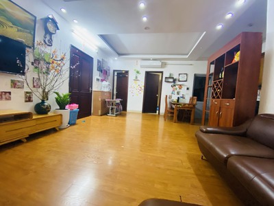 Rẻ nhất chung cư 19T5 Kiến Hưng, Hà Đông. Căn 70m2 Full nội thất, 2 ngủ, SĐCCC. giá chỉ 1.4x tỷ 0