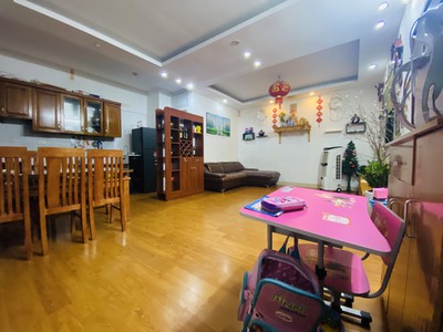 Rẻ nhất chung cư 19T5 Kiến Hưng, Hà Đông. Căn 70m2 Full nội thất, 2 ngủ, SĐCCC. giá chỉ 1.4x tỷ 1