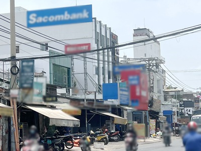 Xe gia đình còn mới đến 99% 196