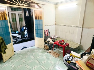 Xe gia đình còn mới đến 99% 235