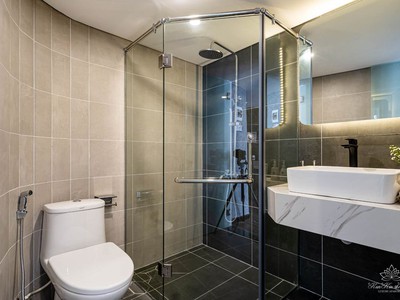 Xe gia đình còn mới đến 99% 369