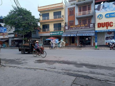 Xe gia đình còn mới đến 99% 383